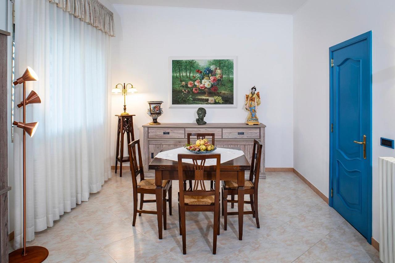 Villa Eva Crispiano Bagian luar foto